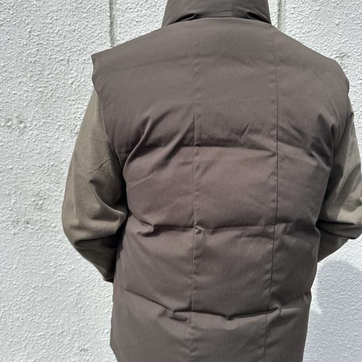 【Si /エスアイ】PUFFER DOWN VEST #004 coyote brown