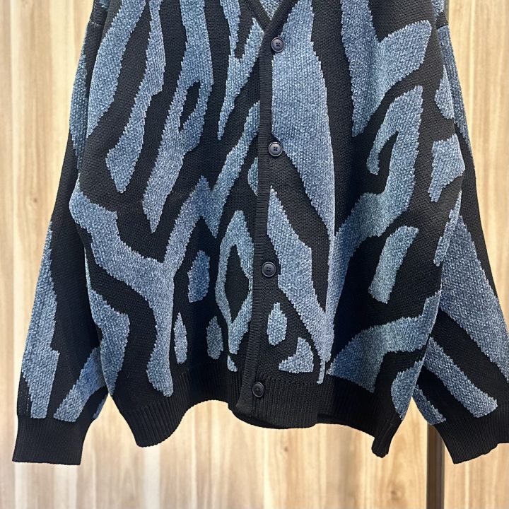 【Many men many minds】 zebra print knit cardigan